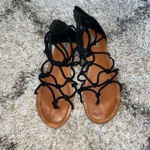 Black Strap Sandals - USED - Size 8.5